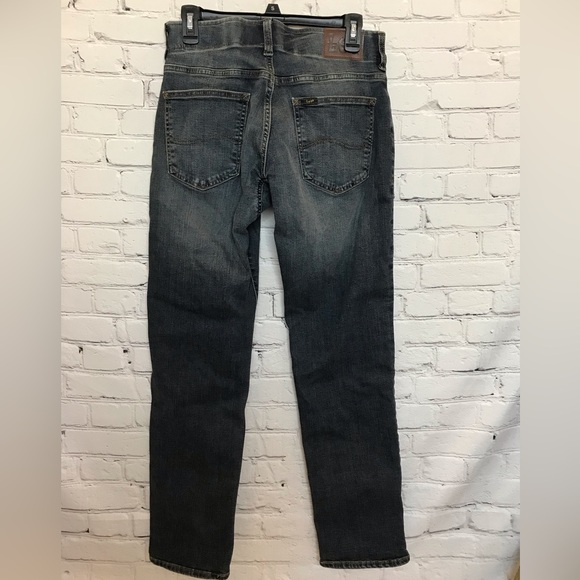 Men’s Lee Extreme Motion Straight Fit Tapered Leg Jeans size 29x32 - Picture 2 of 4